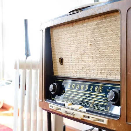 Colourful Alfama * リスボン